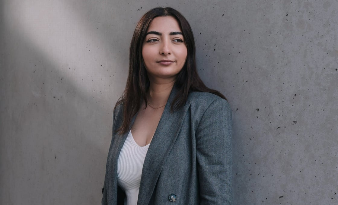 Reem-Alabali-Radovan-Portrait-Photo-by-Selin-Jasmin-10h-41min-37s--scaled